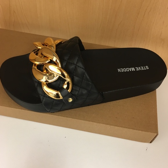 Steve Maddens Black and Gold Slip on Flats ⭐️🖤⭐️ - Picture 6 of 8
